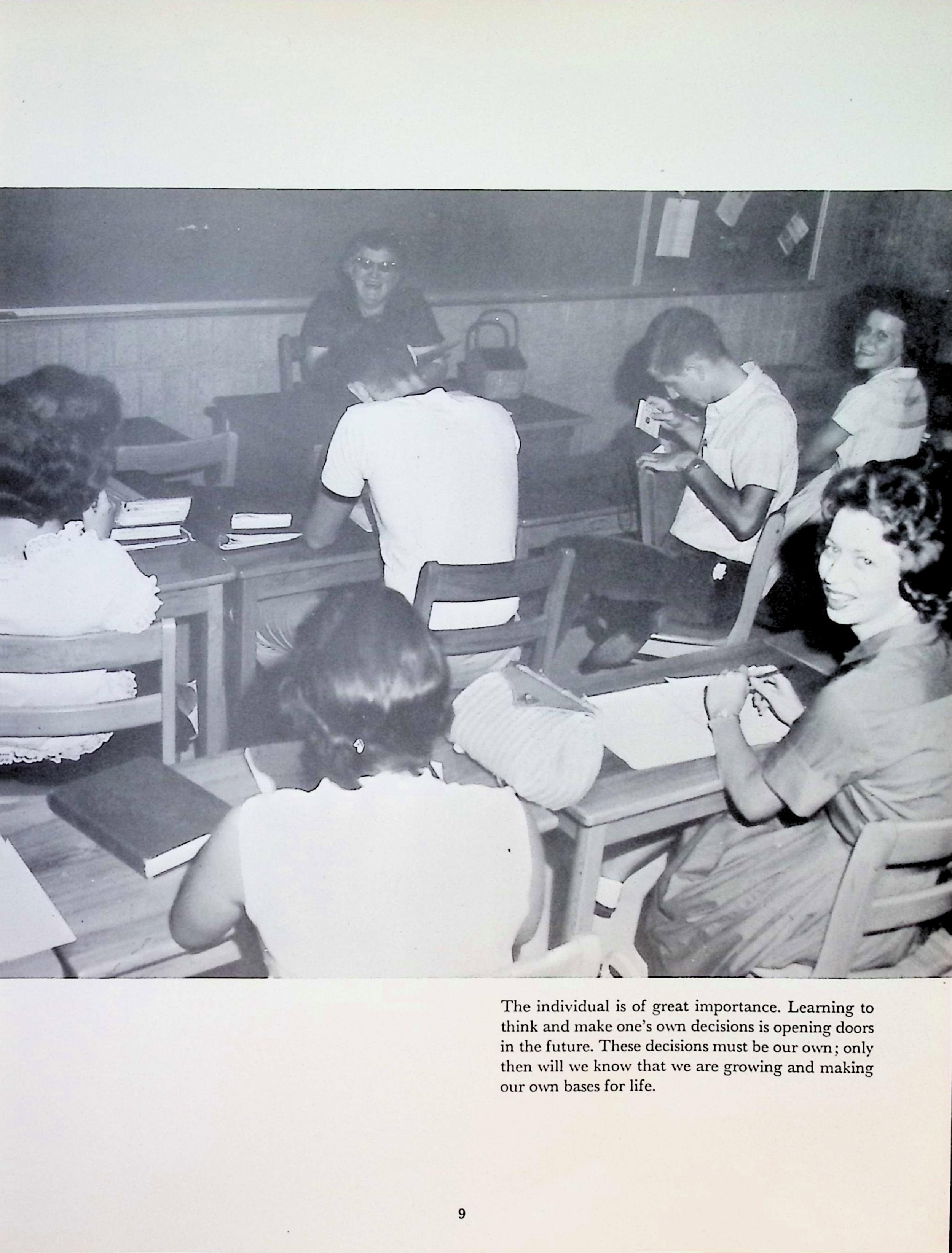 Sentinel1963_013-Service File.jpg